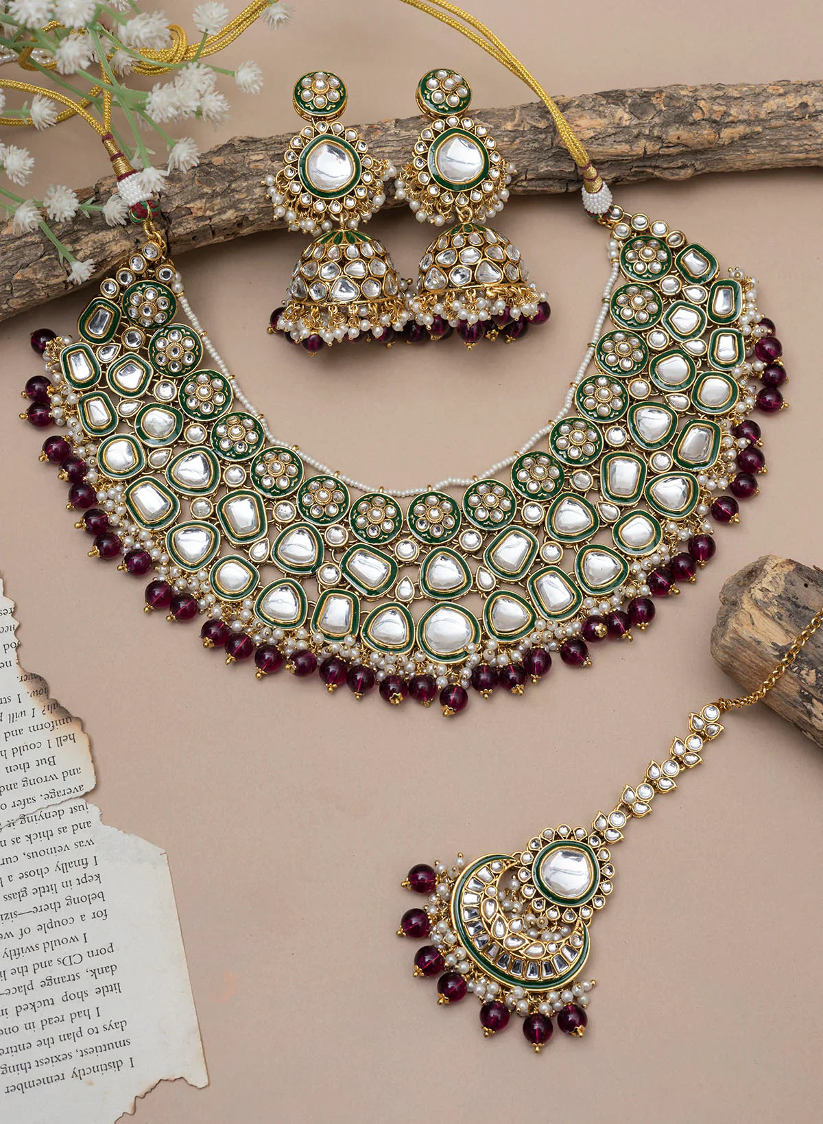 Melaniborsa Kundan jewelry Set With Mangtikka