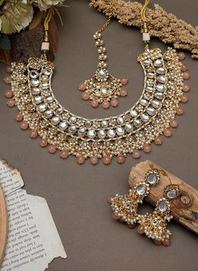 Melaniborsa Kundan Jewellery Set With Mangtikka