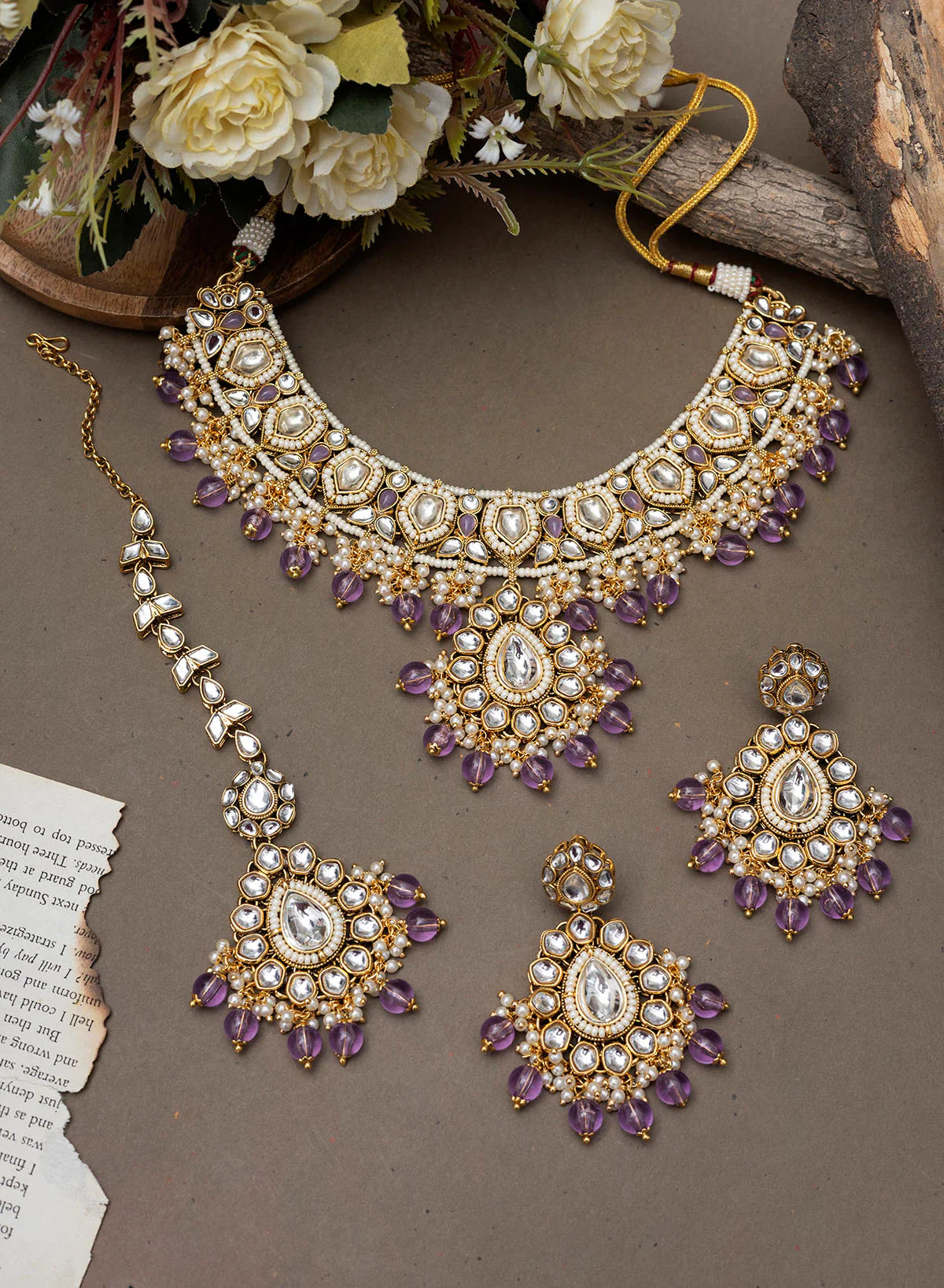 Melaniborsa Kundan Jewellery Set With Mangtikka