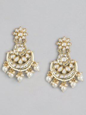 White Kundan Crescent Shaped Chandbalis