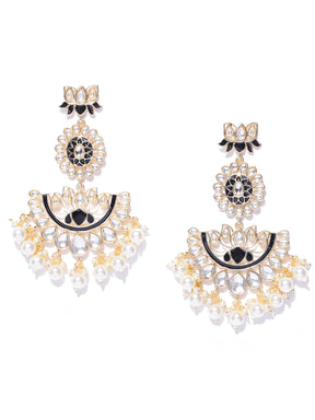 Crescent-Shaped Kundan Handcrafted Chandbalis