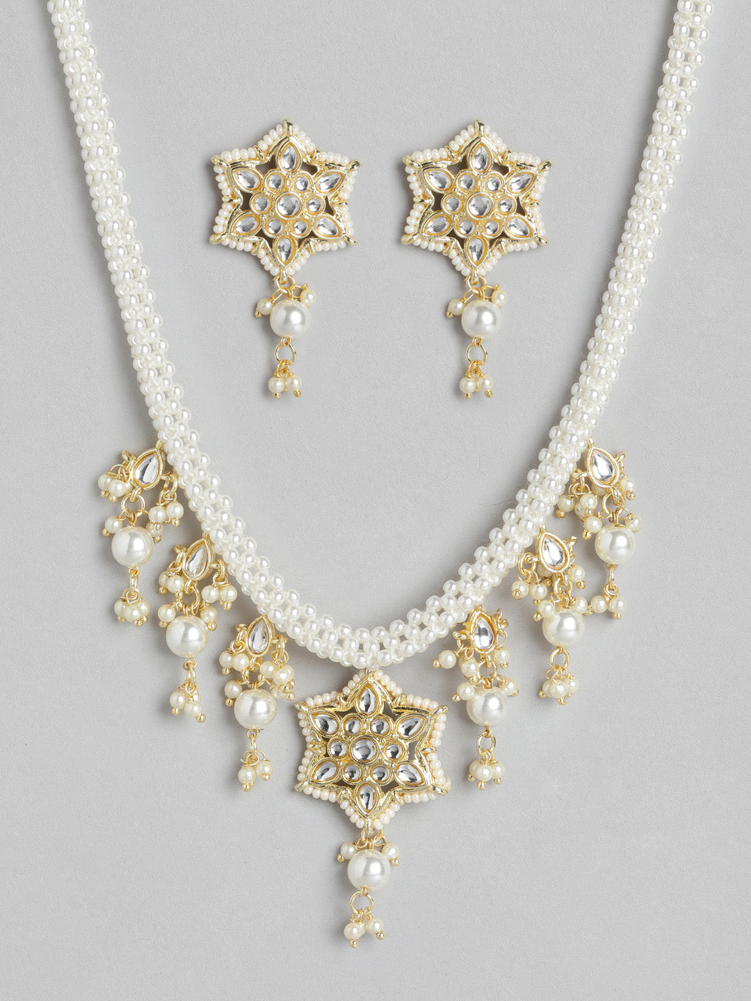 Off-White Gold-Plated Kundan Studded & Beaded Jewellery Set