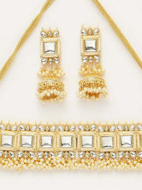 Beige Kundan-Studded Handcrafted Jewellery Set