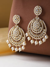 Circular Kundan off-White Pearl ChandBali Earring