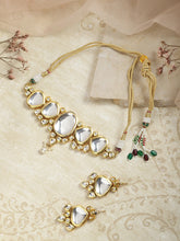 Kundan Studded Jewellery Set