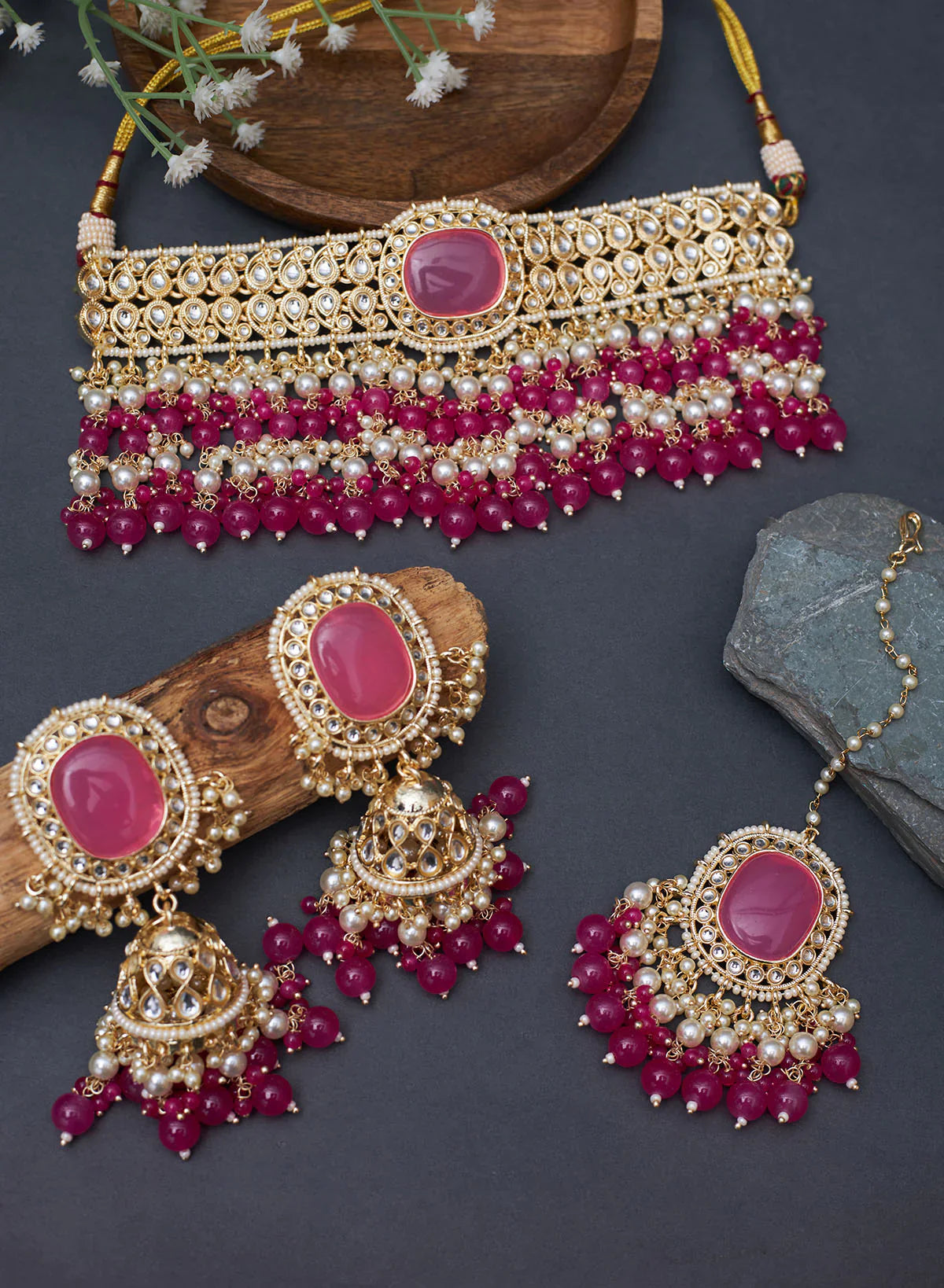 Melaniborsa Kundan Jewellery set With Mangtikka