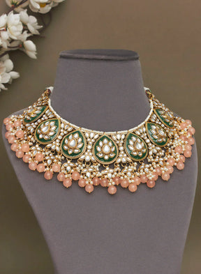 Melaniborsa Kundan Jewellery Set With Mangtikka