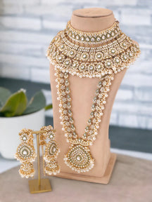 Melaniborsa KUNDAN BRIDAL JEWELLERY SET WITH MATHAPATTI