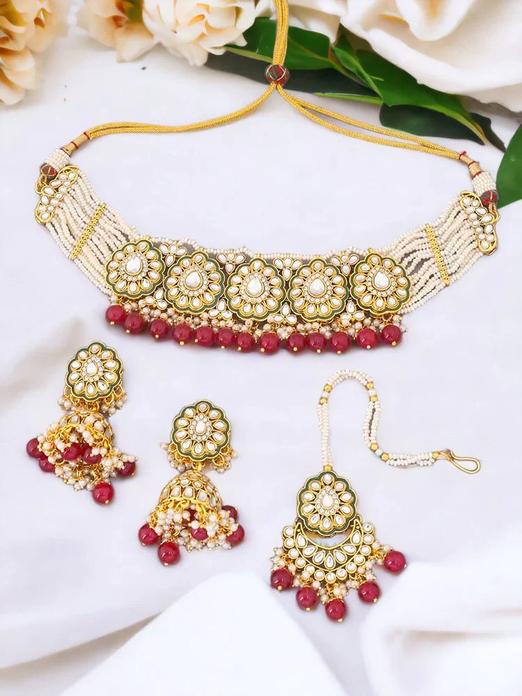 Melaniborsa KUNDAN PRANAMI JEWELLERY SET WITH MANGTIKKA