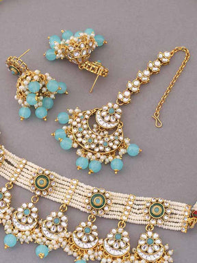 Melaniborsa Kundan Jewellery Set With Mangtikka