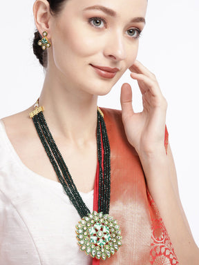 Green Gold-Plated Kundan-Studded Multi-Stranded Jewellery Set