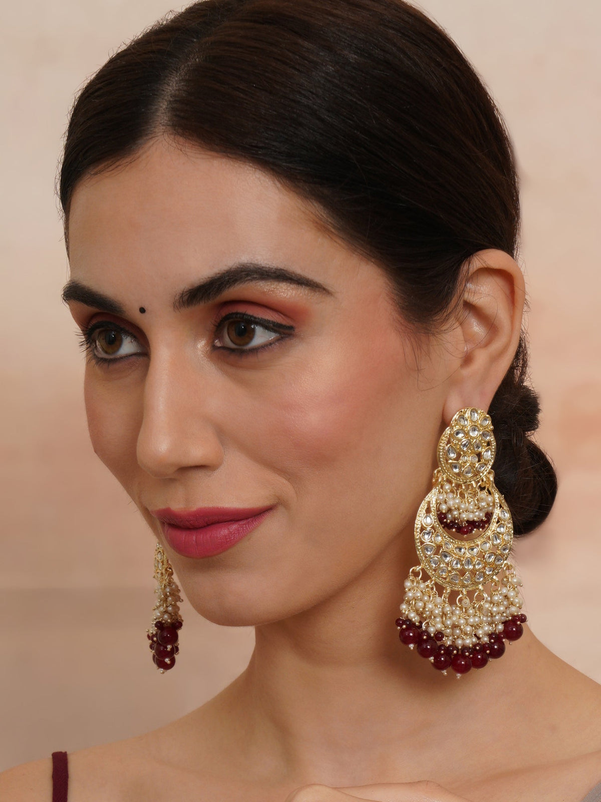 Kundan Crescent Shaped Chandbalis Earrings